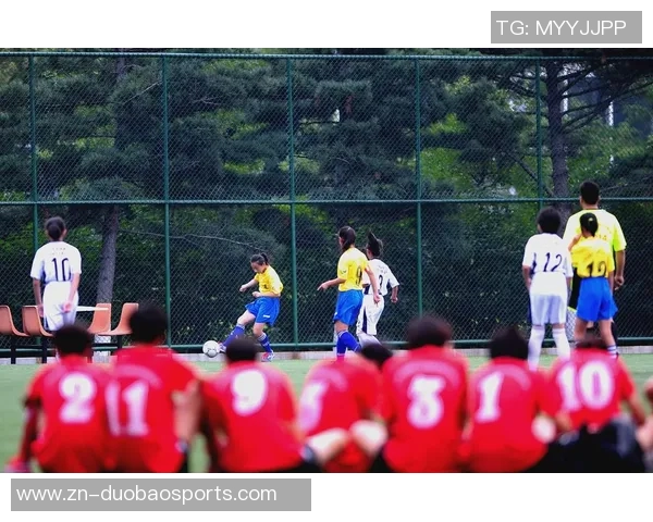 国足球员的成长之路与未来展望:从青训到国际赛场的蜕变与挑战 国足球员的成长之路与未来展望:从青训到国际赛场的蜕变与挑战